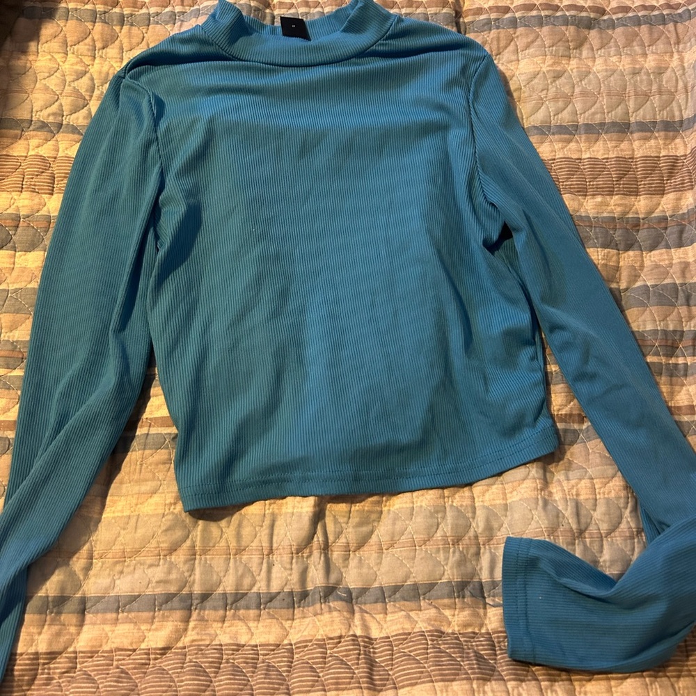 Women's Blue Long Sleeve Top